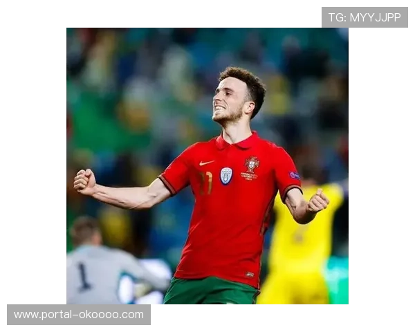 官方：拜仁慕尼黑签下葡萄牙边锋若塔，转会费4000万欧元签约四年