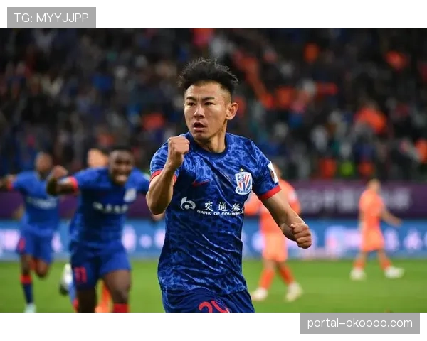 中超联赛会议确认,2026赛季将试行增加替补席报名人数 中超联赛会议确认,2026赛季将试行增加替补席报名人数