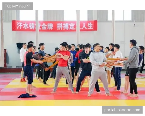 以柔道会友：退伍军人赛强调参与与友谊，而非胜负